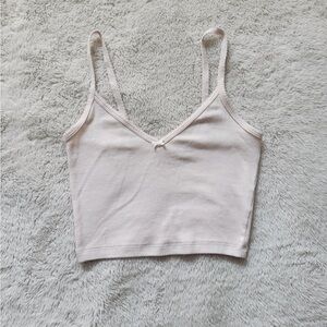 Aritzia pink tank